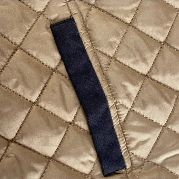 G. H. Bass & Co Quilted Puffer Vest, Medium - Picture 3 of 9